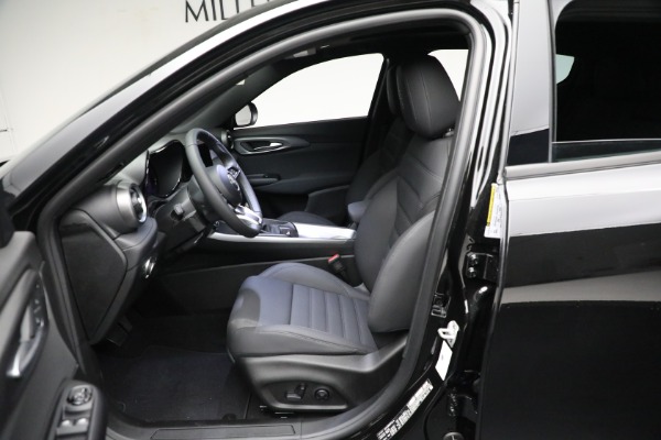 New 2024 Alfa Romeo Tonale Ti for sale Sold at Bugatti of Greenwich in Greenwich CT 06830 24