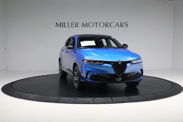 New 2024 Alfa Romeo Tonale Veloce for sale Sold at Bugatti of Greenwich in Greenwich CT 06830 23
