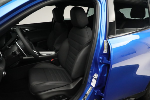 New 2024 Alfa Romeo Tonale Veloce for sale Sold at Bugatti of Greenwich in Greenwich CT 06830 26