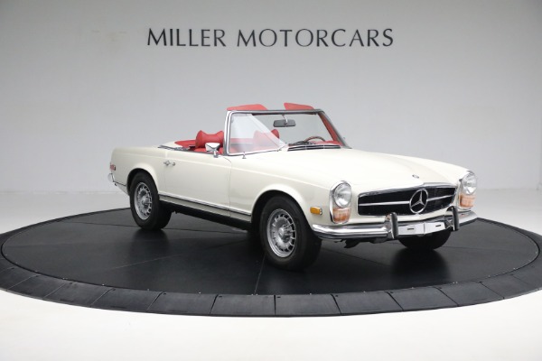 Used 1970 Mercedes-Benz 280 SL for sale Sold at Bugatti of Greenwich in Greenwich CT 06830 12