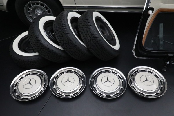 Used 1970 Mercedes-Benz 280 SL for sale Sold at Bugatti of Greenwich in Greenwich CT 06830 4