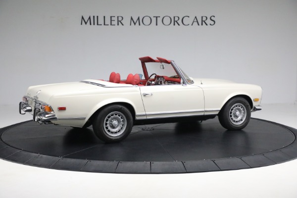 Used 1970 Mercedes-Benz 280 SL for sale Sold at Bugatti of Greenwich in Greenwich CT 06830 9