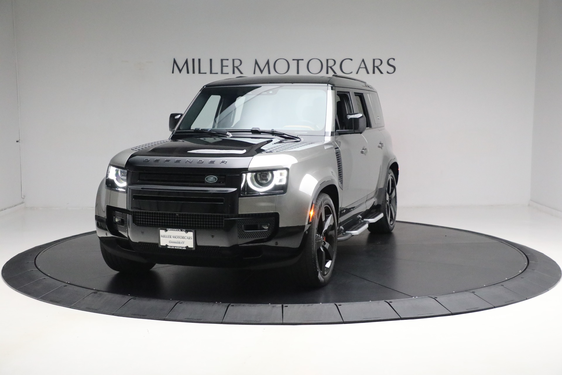 Used 2022 Land Rover Defender 110 X for sale Sold at Bugatti of Greenwich in Greenwich CT 06830 1