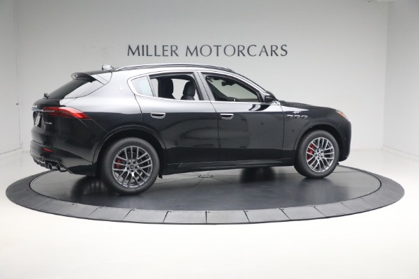 New 2024 Maserati Grecale GT for sale Sold at Bugatti of Greenwich in Greenwich CT 06830 18