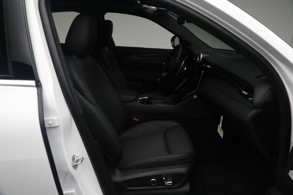 New 2024 Maserati Grecale GT for sale Sold at Bugatti of Greenwich in Greenwich CT 06830 27