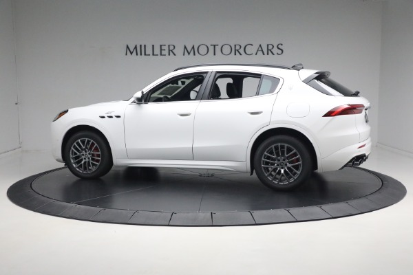 New 2024 Maserati Grecale GT for sale Sold at Bugatti of Greenwich in Greenwich CT 06830 7