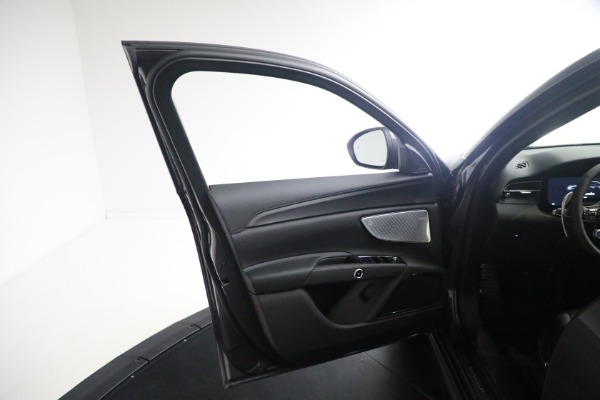 New 2024 Maserati Grecale GT for sale Sold at Bugatti of Greenwich in Greenwich CT 06830 19