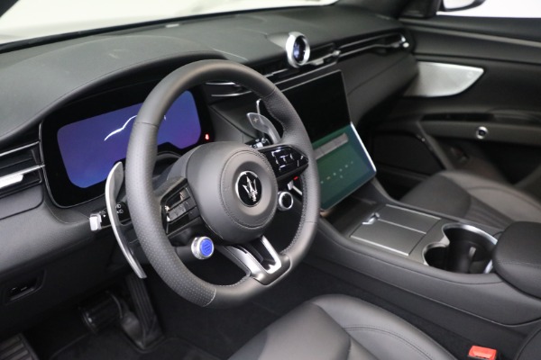 New 2024 Maserati Grecale GT for sale Sold at Bugatti of Greenwich in Greenwich CT 06830 22