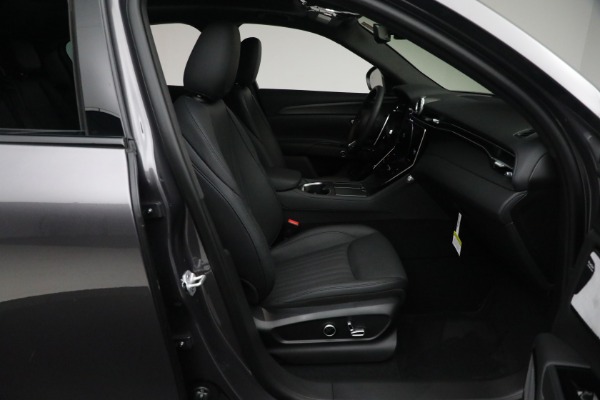 New 2024 Maserati Grecale GT for sale Sold at Bugatti of Greenwich in Greenwich CT 06830 24