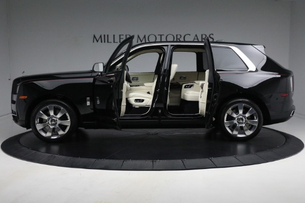 New 2024 Rolls-Royce Cullinan for sale Sold at Bugatti of Greenwich in Greenwich CT 06830 19