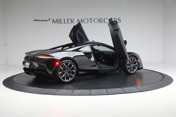 Used 2023 McLaren Artura TechLux for sale Sold at Bugatti of Greenwich in Greenwich CT 06830 15