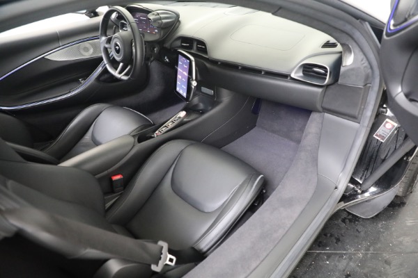 Used 2023 McLaren Artura TechLux for sale Sold at Bugatti of Greenwich in Greenwich CT 06830 23