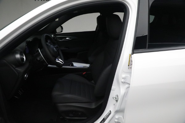 Used 2024 Alfa Romeo Tonale Veloce for sale $29,900 at Bugatti of Greenwich in Greenwich CT 06830 20