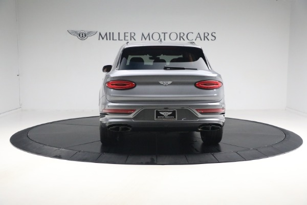 Used 2023 Bentley Bentayga Azure Hybrid for sale $159,900 at Bugatti of Greenwich in Greenwich CT 06830 7