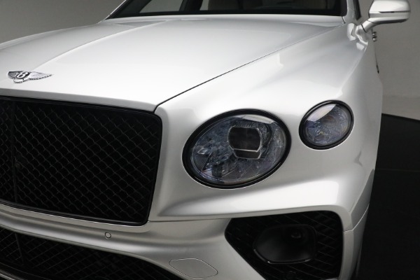 Used 2023 Bentley Bentayga Azure Hybrid for sale Sold at Bugatti of Greenwich in Greenwich CT 06830 13