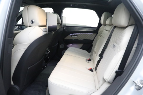 Used 2023 Bentley Bentayga Azure Hybrid for sale Sold at Bugatti of Greenwich in Greenwich CT 06830 20