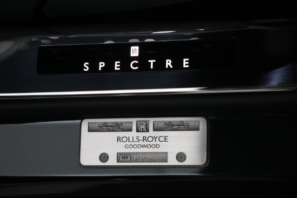 New 2024 Rolls-Royce Spectre for sale Sold at Bugatti of Greenwich in Greenwich CT 06830 23