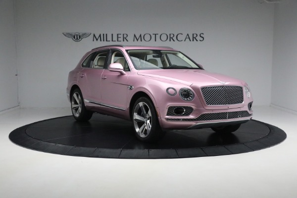 Used 2019 Bentley Bentayga V8 for sale Sold at Bugatti of Greenwich in Greenwich CT 06830 11