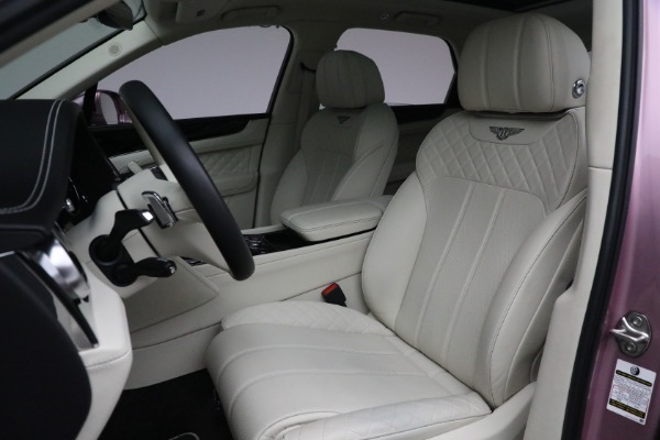 Used 2019 Bentley Bentayga V8 for sale Sold at Bugatti of Greenwich in Greenwich CT 06830 22