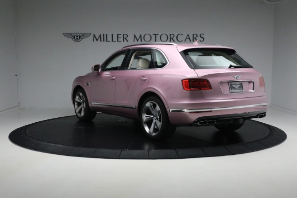 Used 2019 Bentley Bentayga V8 for sale Sold at Bugatti of Greenwich in Greenwich CT 06830 5