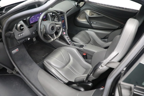 Used 2018 McLaren 720S Luxury for sale Sold at Bugatti of Greenwich in Greenwich CT 06830 23