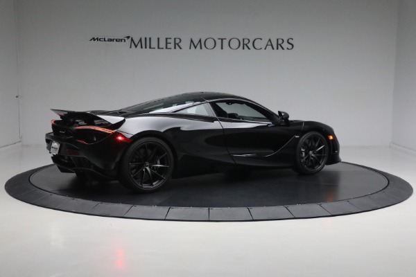 Used 2018 McLaren 720S Luxury for sale Sold at Bugatti of Greenwich in Greenwich CT 06830 8
