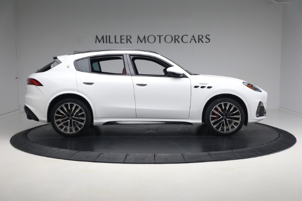 New 2024 Maserati Grecale Trofeo for sale Sold at Bugatti of Greenwich in Greenwich CT 06830 19