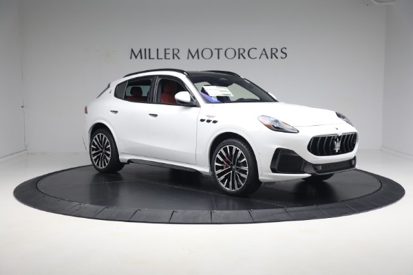 New 2024 Maserati Grecale Trofeo for sale Sold at Bugatti of Greenwich in Greenwich CT 06830 22