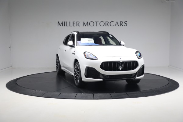 New 2024 Maserati Grecale Trofeo for sale Sold at Bugatti of Greenwich in Greenwich CT 06830 24