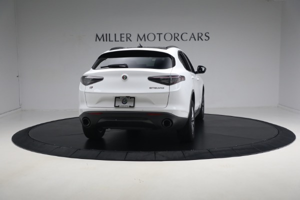 New 2024 Alfa Romeo Stelvio Sprint for sale Sold at Bugatti of Greenwich in Greenwich CT 06830 16