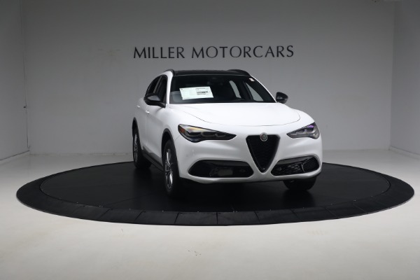 New 2024 Alfa Romeo Stelvio Sprint for sale Sold at Bugatti of Greenwich in Greenwich CT 06830 28