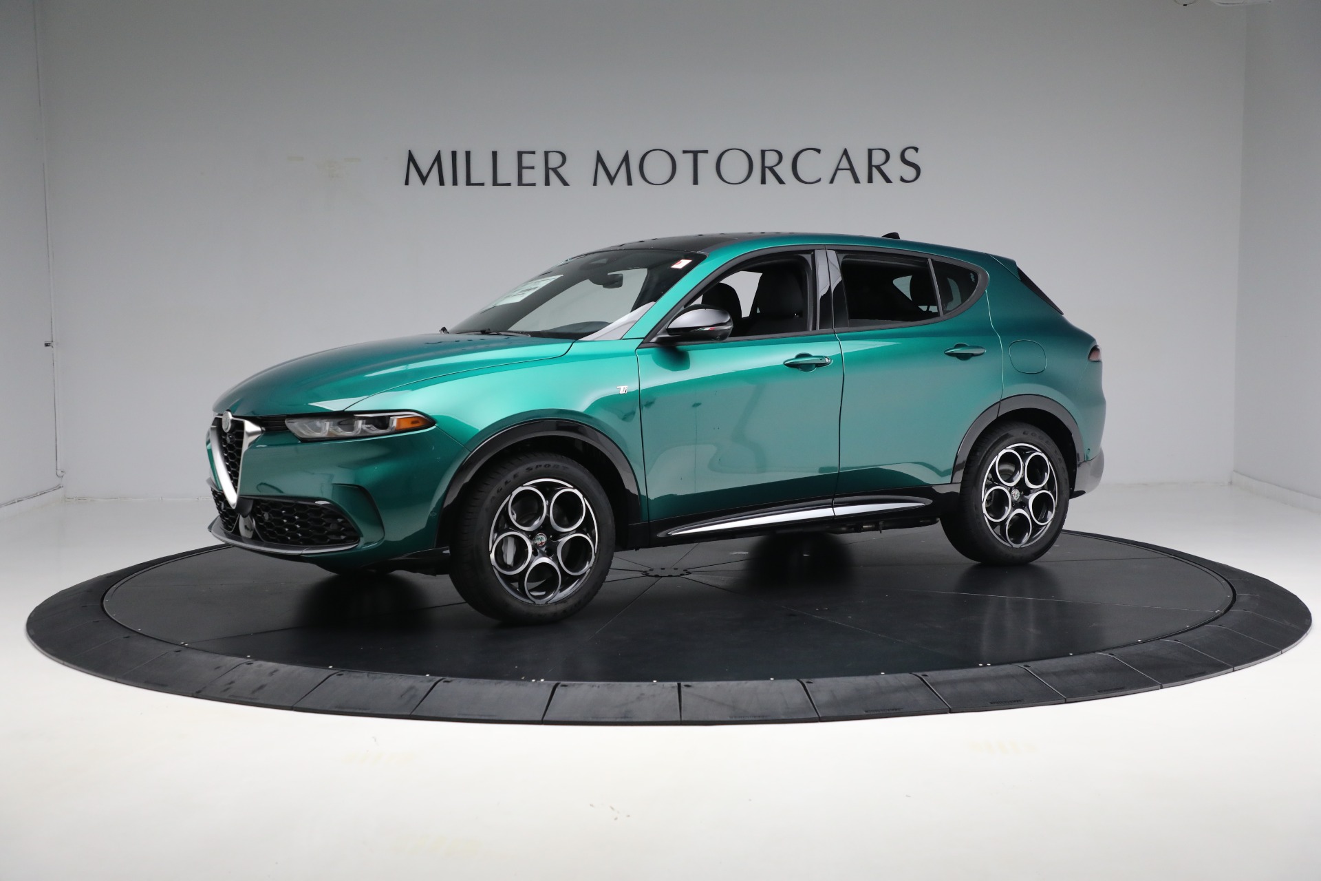 New 2024 Alfa Romeo Tonale Ti for sale Sold at Bugatti of Greenwich in Greenwich CT 06830 1