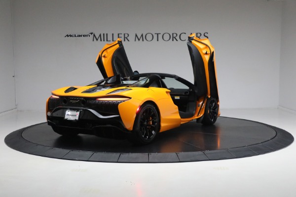New 2025 McLaren Artura Spider Performance for sale Sold at Bugatti of Greenwich in Greenwich CT 06830 18
