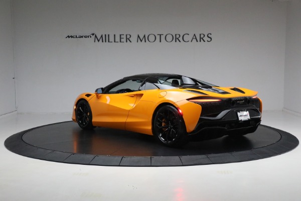 New 2025 McLaren Artura Spider Performance for sale Sold at Bugatti of Greenwich in Greenwich CT 06830 25