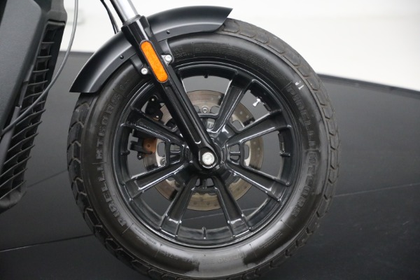 Used 2020 Indian Scout Bobber Thunder Black Smoke ABS for sale Sold at Bugatti of Greenwich in Greenwich CT 06830 17