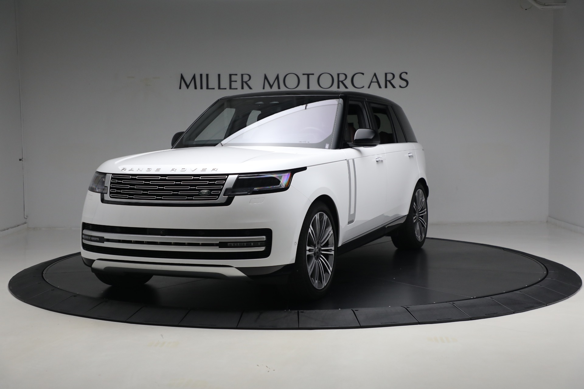 Used 2023 Land Rover Range Rover P530 Autobiography LWB for sale Sold at Bugatti of Greenwich in Greenwich CT 06830 1