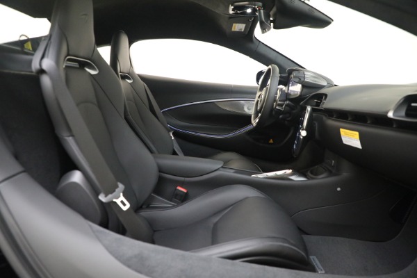 New 2025 McLaren Artura TechLux for sale Sold at Bugatti of Greenwich in Greenwich CT 06830 22