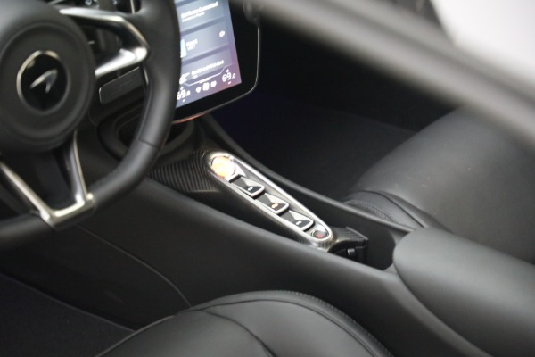 New 2025 McLaren Artura TechLux for sale Sold at Bugatti of Greenwich in Greenwich CT 06830 27