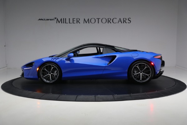 New 2025 McLaren Artura Spider Performance for sale $329,718 at Bugatti of Greenwich in Greenwich CT 06830 16