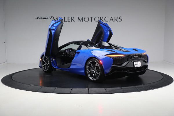 New 2025 McLaren Artura Spider Performance for sale $329,718 at Bugatti of Greenwich in Greenwich CT 06830 28