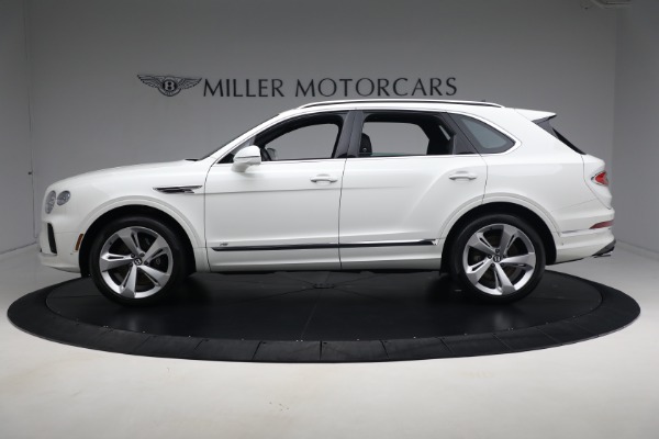 Used 2021 Bentley Bentayga V8 for sale Sold at Bugatti of Greenwich in Greenwich CT 06830 3