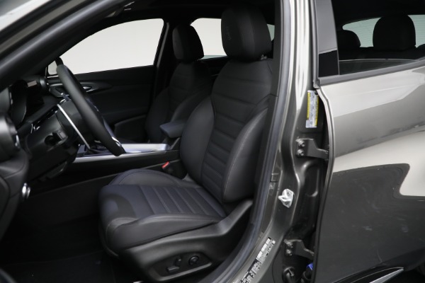 New 2024 Alfa Romeo Tonale Ti for sale Sold at Bugatti of Greenwich in Greenwich CT 06830 9