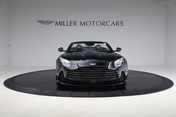 New 2025 Aston Martin DB12 Volante for sale $306,600 at Bugatti of Greenwich in Greenwich CT 06830 27
