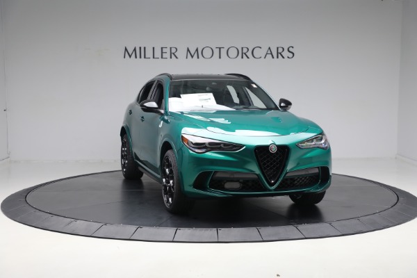New 2024 Alfa Romeo Stelvio Quadrifoglio for sale $79,900 at Bugatti of Greenwich in Greenwich CT 06830 27