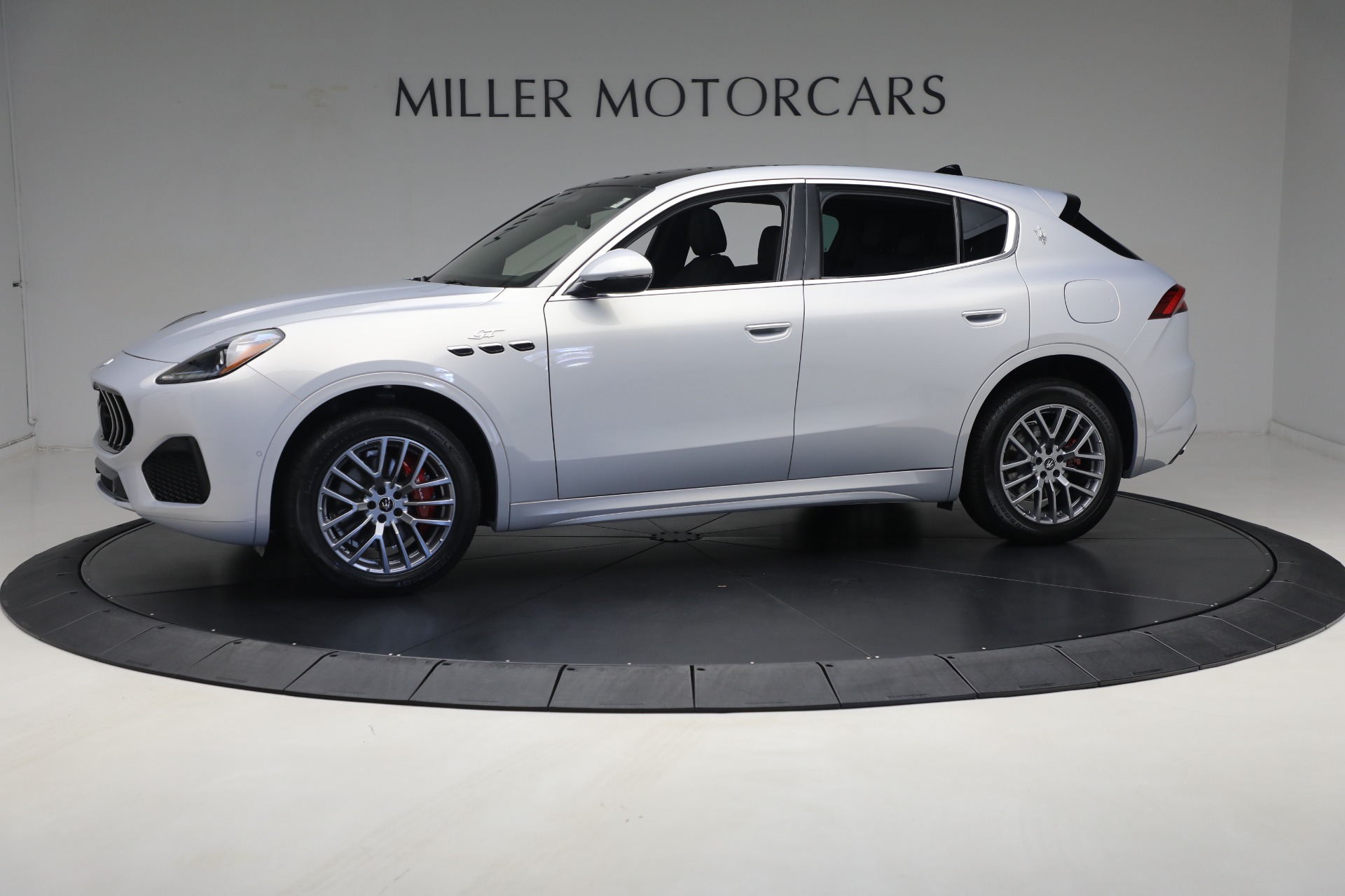 New 2024 Maserati Grecale GT for sale Sold at Bugatti of Greenwich in Greenwich CT 06830 1