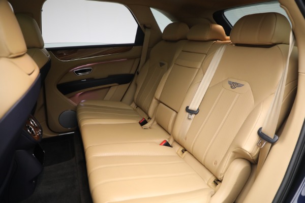 Used 2021 Bentley Bentayga V8 for sale Sold at Bugatti of Greenwich in Greenwich CT 06830 23