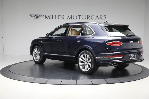Used 2021 Bentley Bentayga V8 for sale Sold at Bugatti of Greenwich in Greenwich CT 06830 5