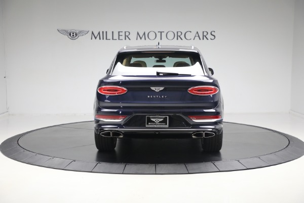 Used 2021 Bentley Bentayga V8 for sale Sold at Bugatti of Greenwich in Greenwich CT 06830 7