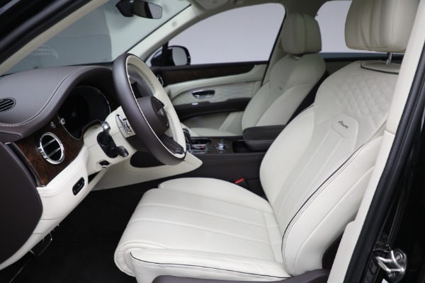 Used 2024 Bentley Bentayga EWB Azure V8 for sale $239,900 at Bugatti of Greenwich in Greenwich CT 06830 15