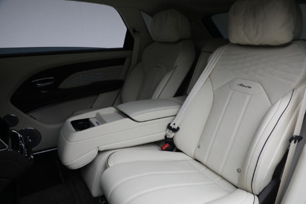 Used 2024 Bentley Bentayga EWB Azure V8 for sale $239,900 at Bugatti of Greenwich in Greenwich CT 06830 20